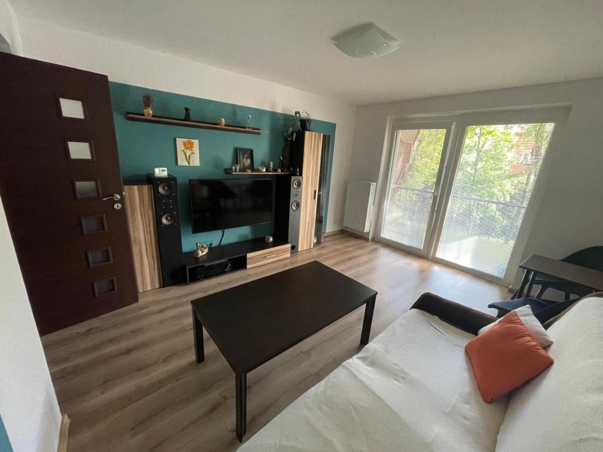 Apartman Bibi-D Komárno Buitenkant foto